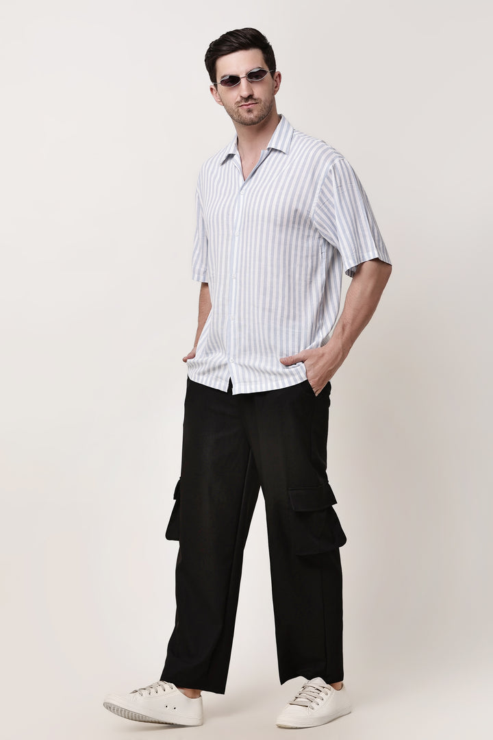Relaxed Fit Cargo: Black