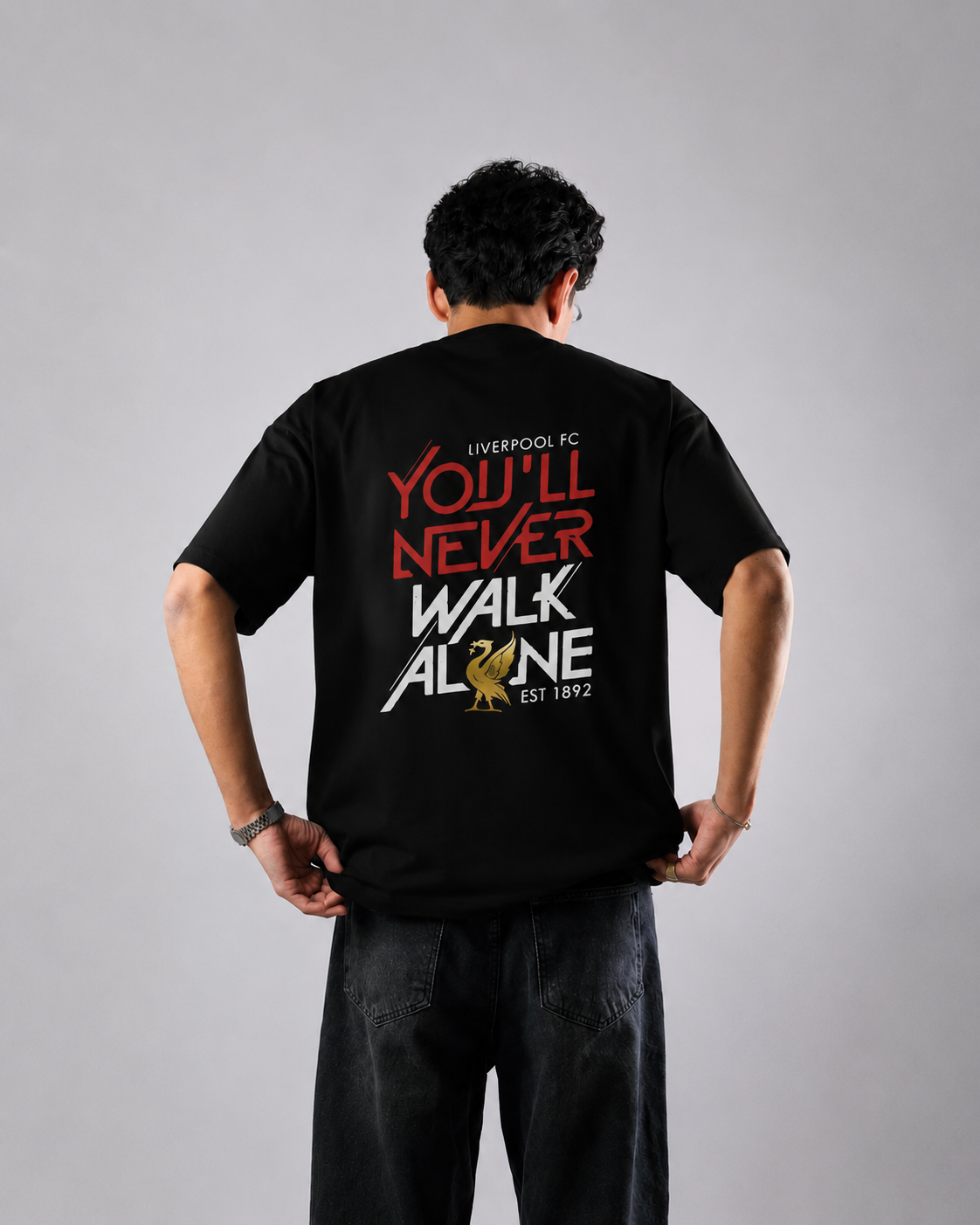 LIVERPOOL FC Black OVERSIZED T-SHIRT