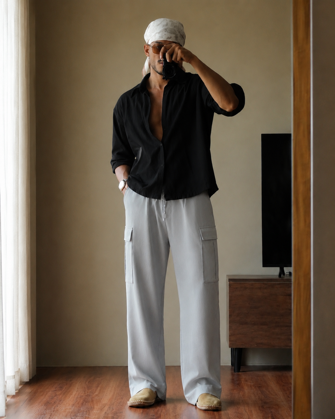 Relaxed Fit Cargo: Grey