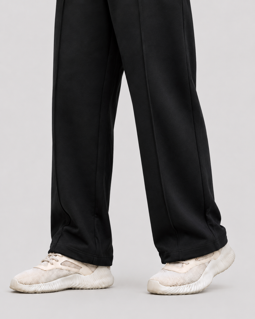 Relaxed Fit pant- With Drawstring Black