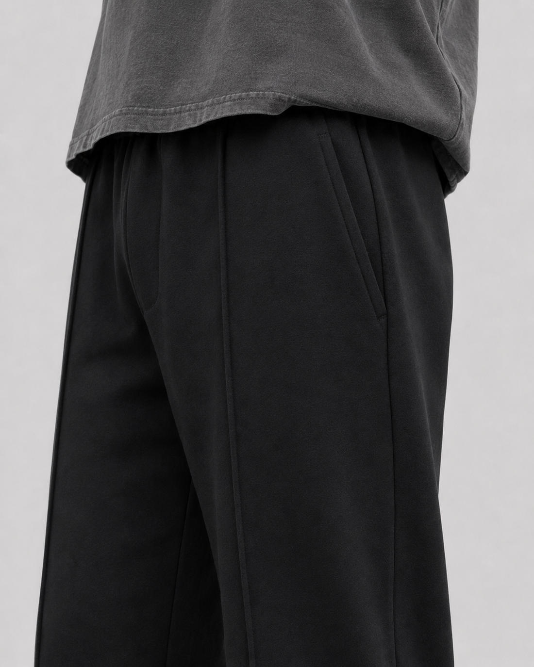 Relaxed Fit pant- With Drawstring Black