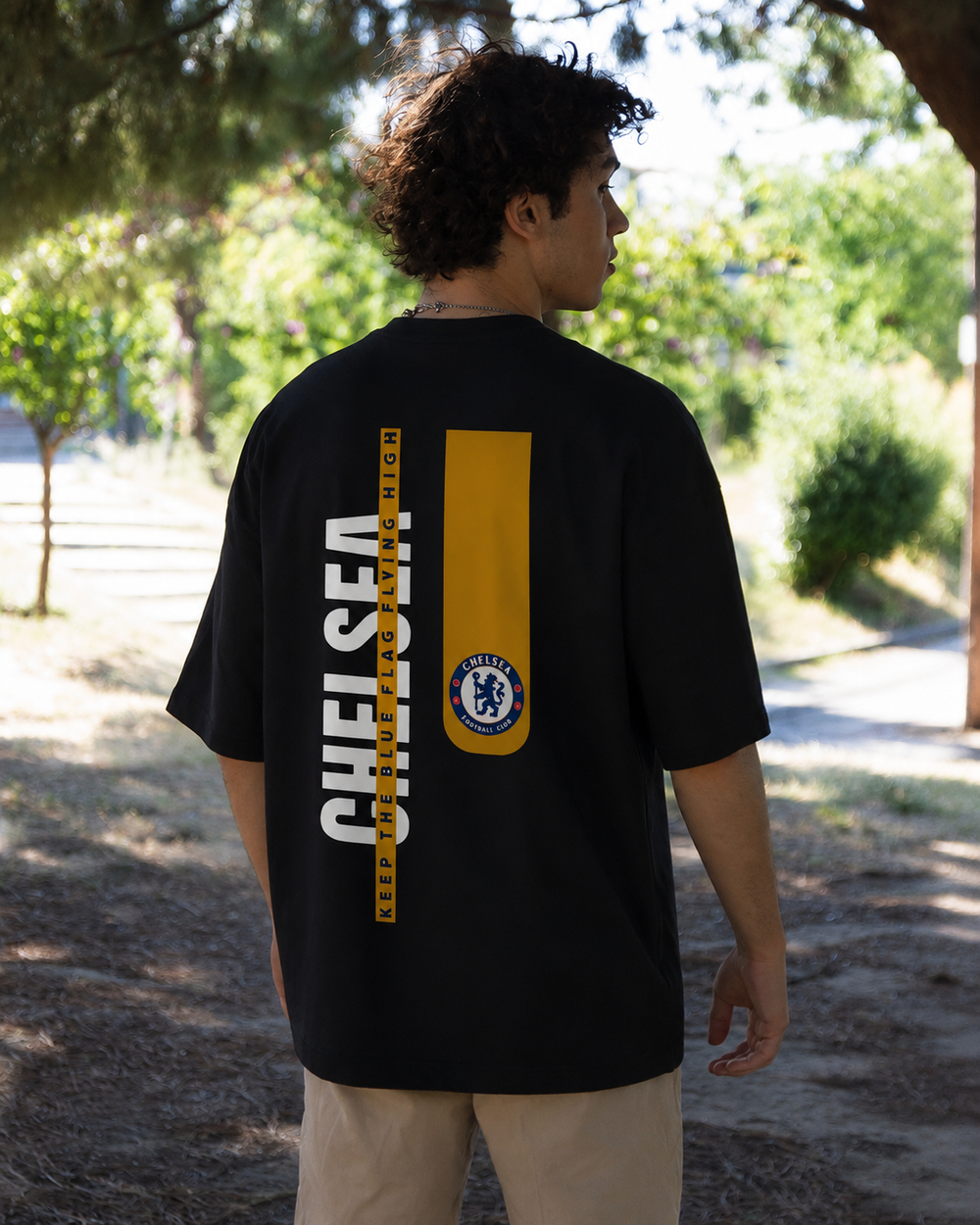 CHELSEA BLACK OVERSIZED T-SHIRT