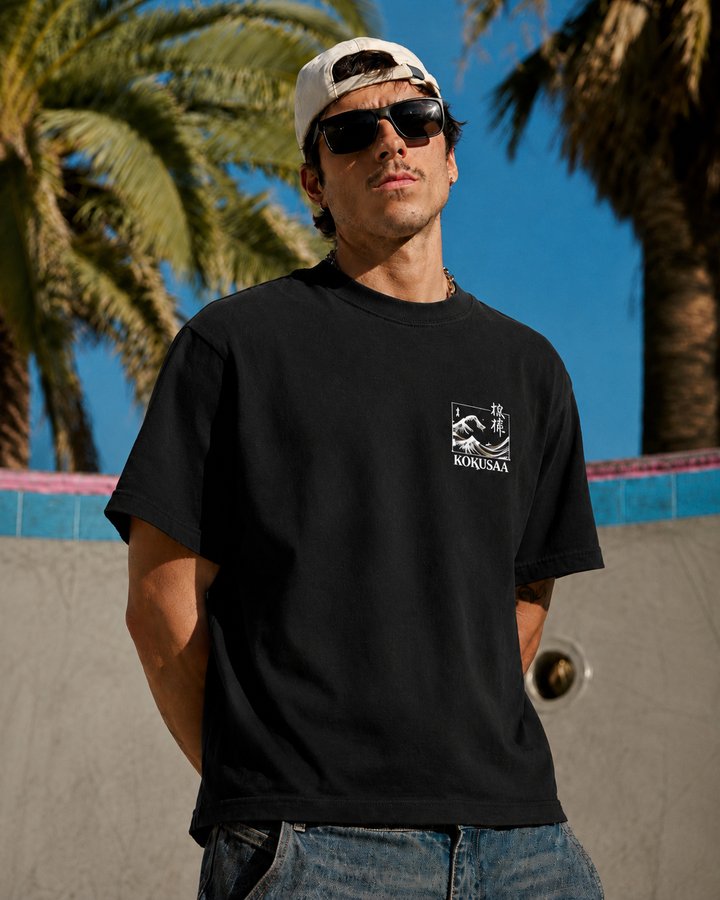 Kokusaa Black Oversized T-shirt