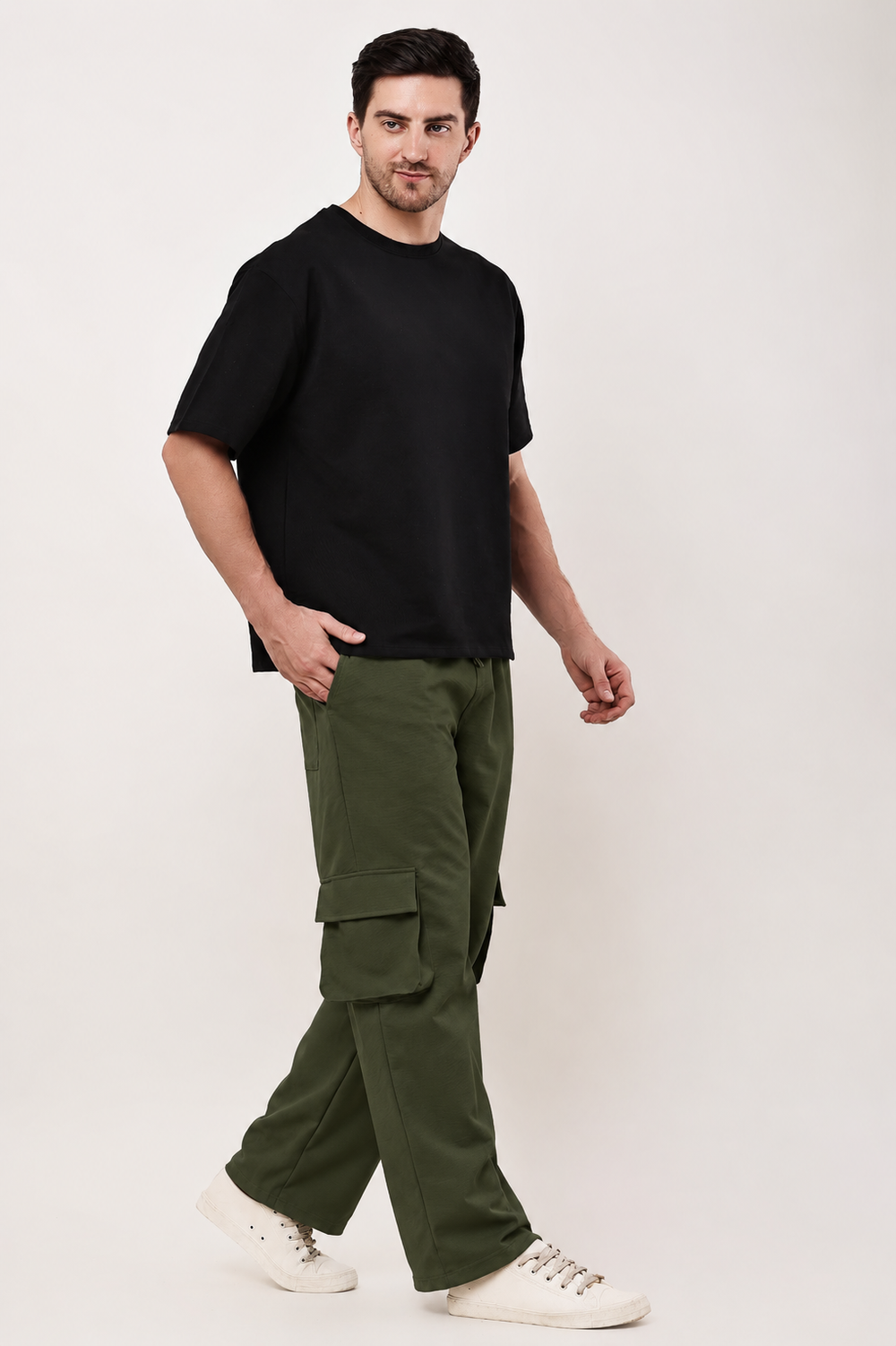 Relaxed Fit Cargo: Green
