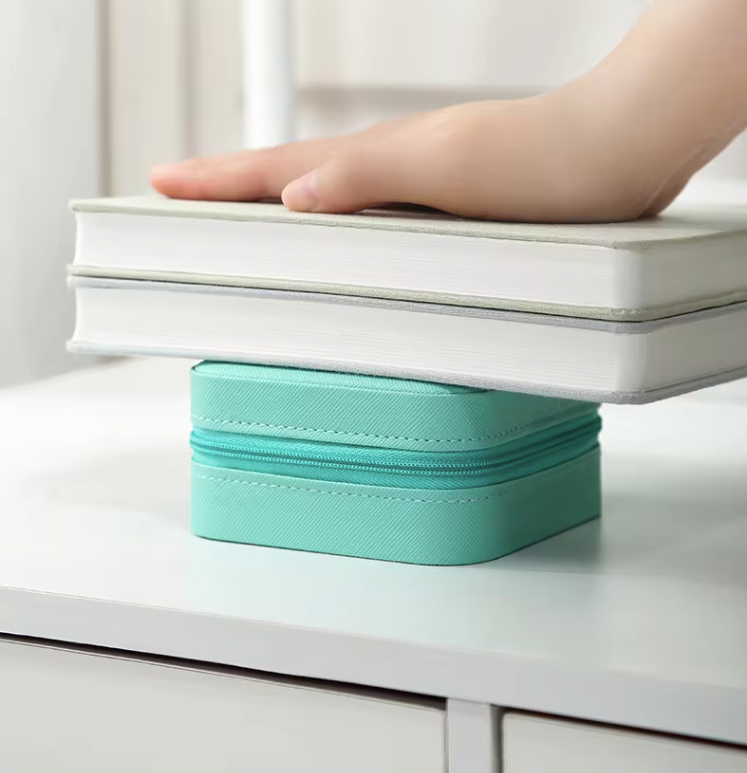 Portable Zipper Jewellery Box Blue