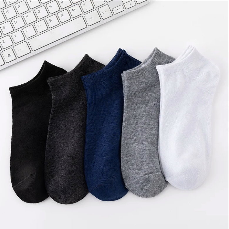 5 Pack Unisex Comfort-Fit Ankle Socks for All, Breathable & Lightweight - Ideal for Sports & Daily Wea