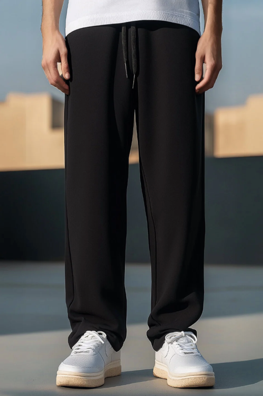 Pack Of 2 Joggers : Black and Beige