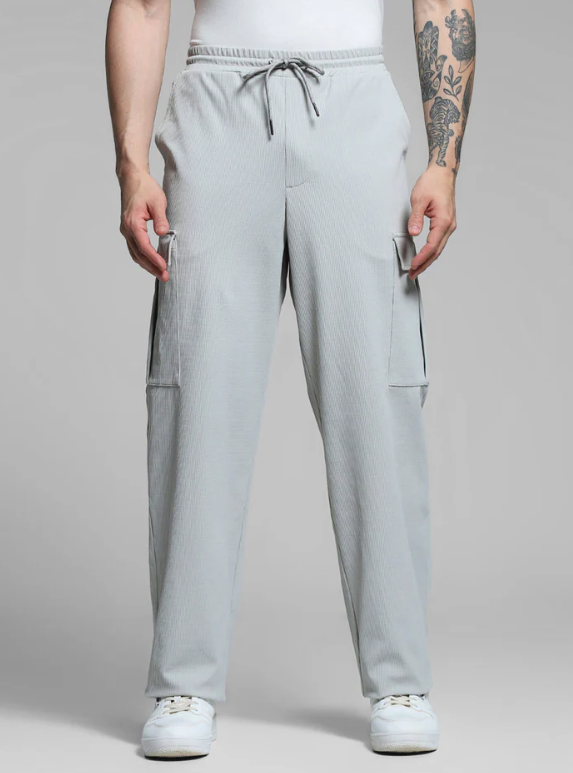 Relaxed Fit Cargo: Grey
