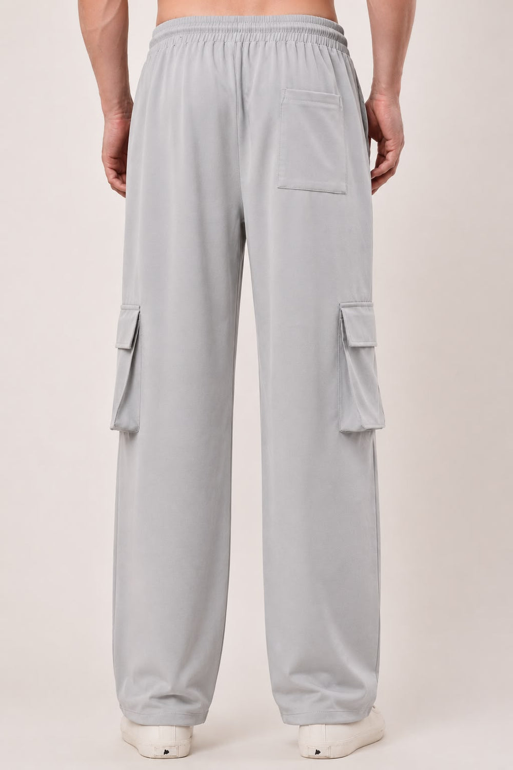 Relaxed Fit Cargo: Grey